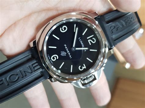 PANERAI LUMINOR BASE LOGO PAM 000 REVIEW .